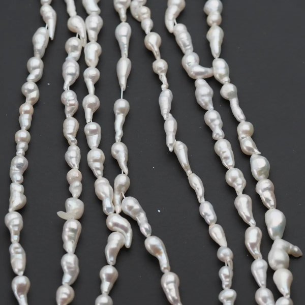 Perły Naturalne Hodowane białe 5-6 mm nr 356 (sznur)