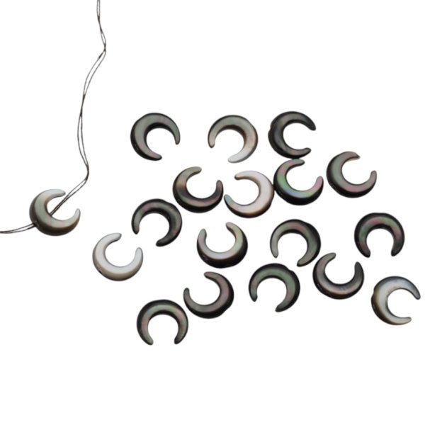 Muszla czarna - polerowany księżyc 8 mm (sztuka)