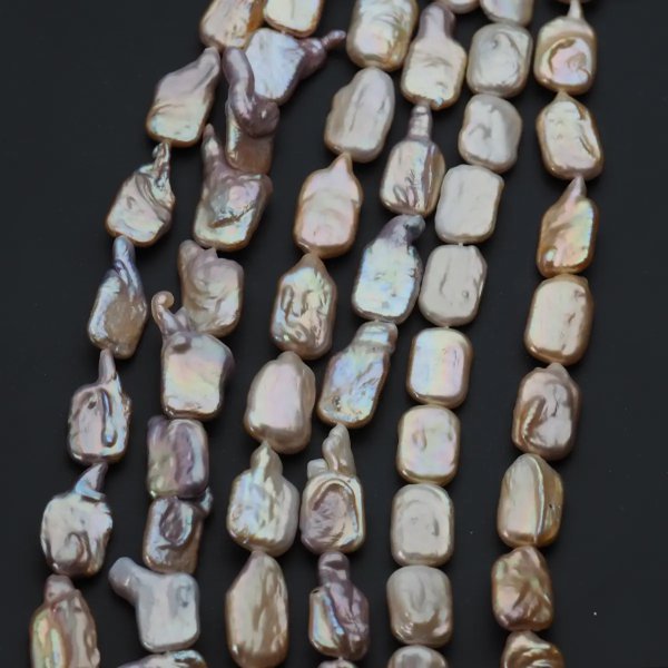 Perły Naturalne Hodowane różowe prostokąty 11-12x16-20 nr 361 (sznur)