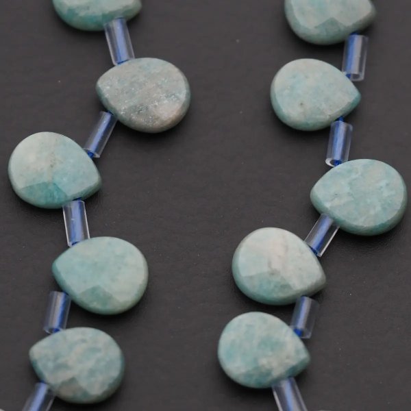 Amazonit fasetowane łzy briolette  8x10 mm (sznur)