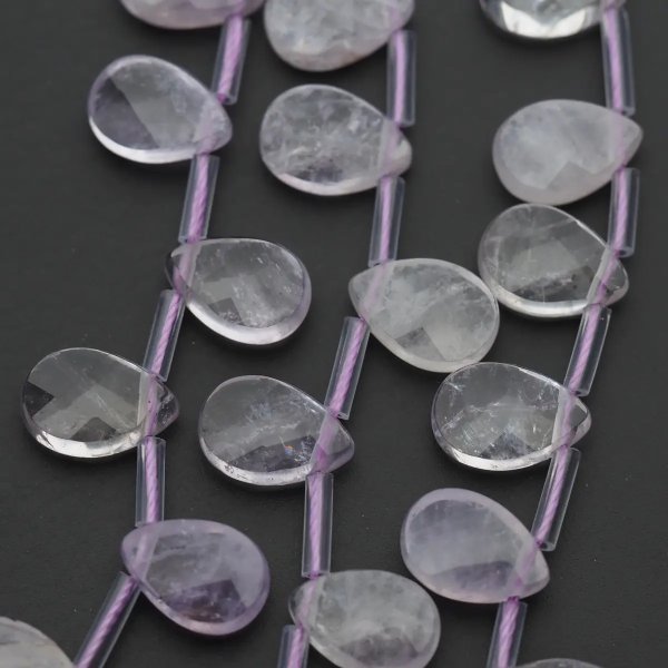 Ametryn fasetowane łzy briolette  8x12 mm (sznur)