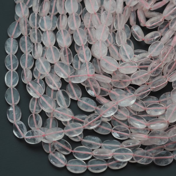Kwarc Różowy fasetowany owal 8x12 mm (sznur)