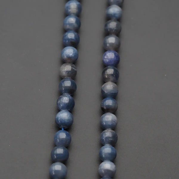 Szafir - polerowane kulki 6,7-7 mm (sznur)