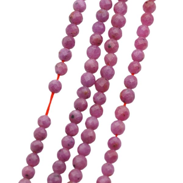 Rubin fasetowane kulki 5,3 mm (sznur)