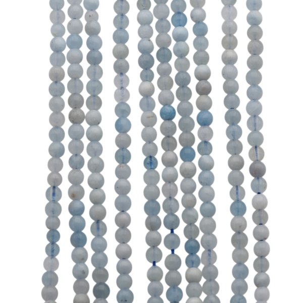 Akwamaryn kulka 4,5 mm (sznur)