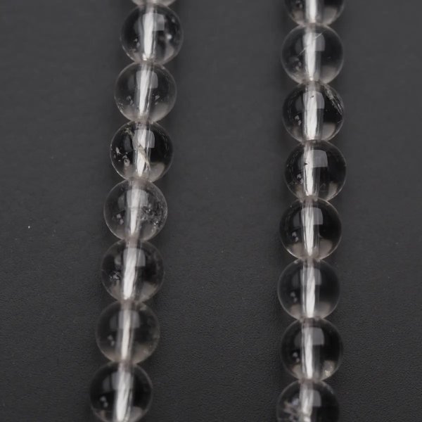 Kryształ górski - kulki 6 mm (sznur) 