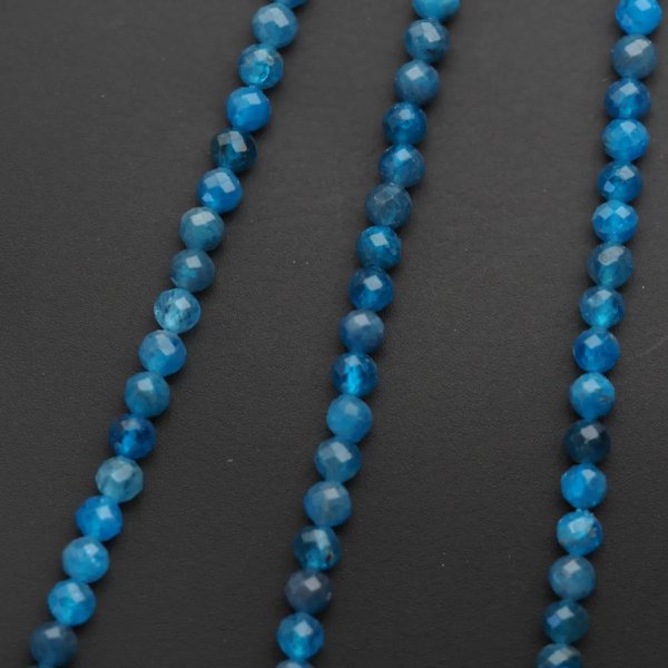 Apatyt Fasetowany kulka 4mm (sznurek)