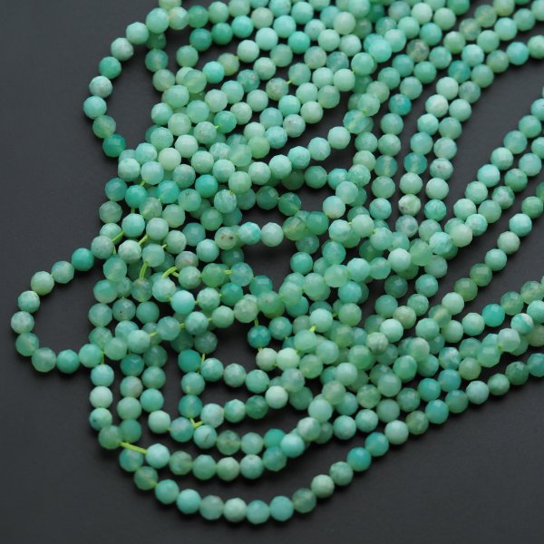 Chryzopraz fasetowane kulki 4,3-4,5 mm (sznur)