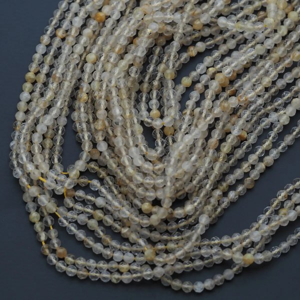 Kwarc rutylowy ze złotą nitką fasetowany – kulka 3,7 mm (sznur 38 cm)