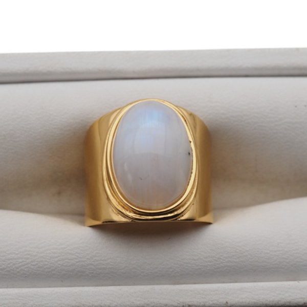 Kamień Księżycowy i srebro złocone - pierścionek sygnet