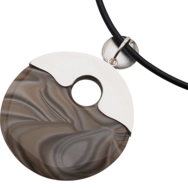 Krzemień Pasiasty, rzemień i srebro - naszyjnik