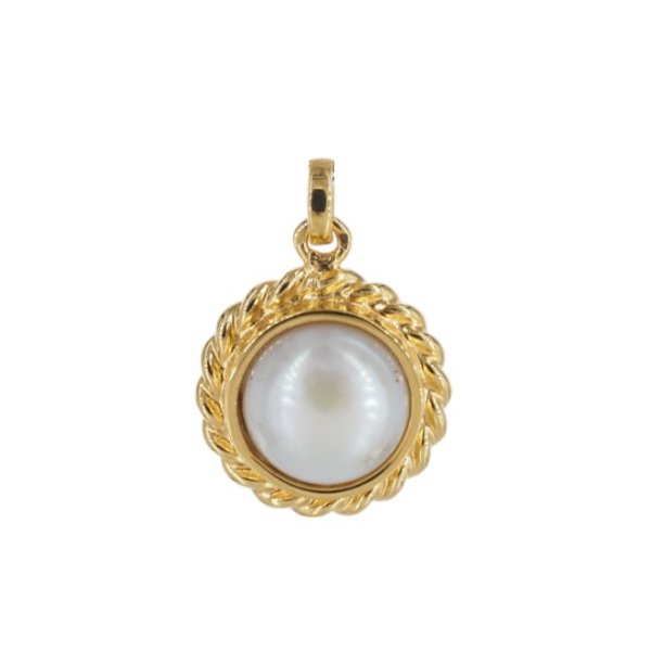 Perła Biała w srebrze złoconym - zawieszka okrągła