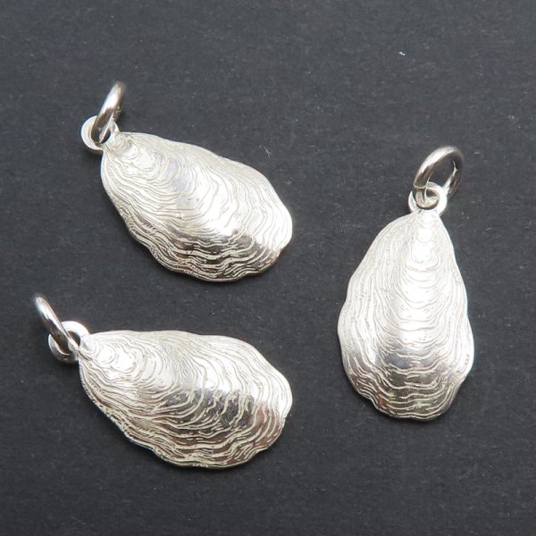Srebro Ag - zawieszka muszla wypukła 14,5x8mm