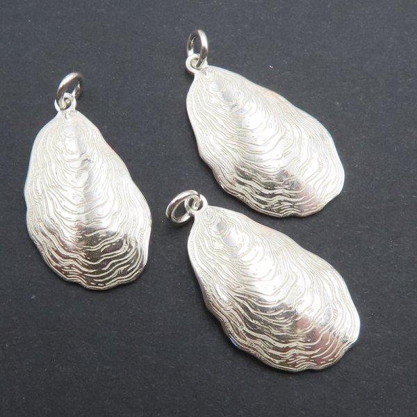 Srebro Ag - zawieszka muszla wypukła 21,7x12,1mm