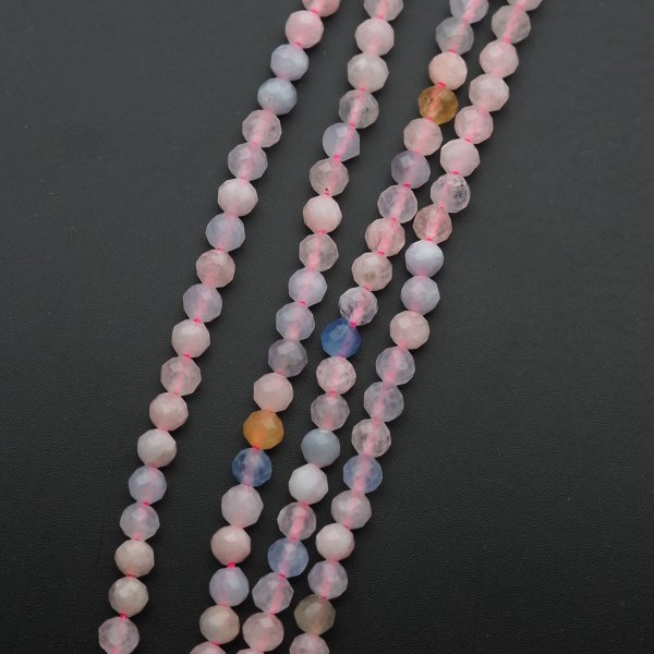 Morganit fasetowany kulki 3,8 mm (sznur)