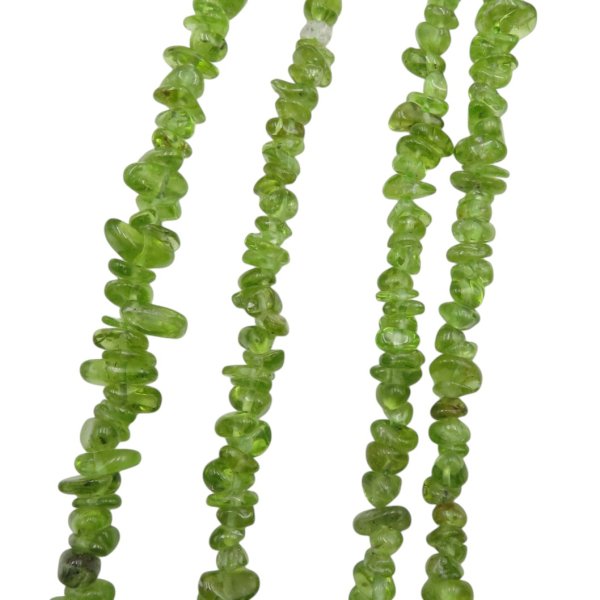 Oliwin (Peridot) sieczka surowa 5-7 mm (sznur 40 cm)