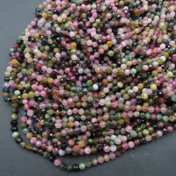 Turmalin kolorowy fasetowany kulki 3,5 mm (sznur)