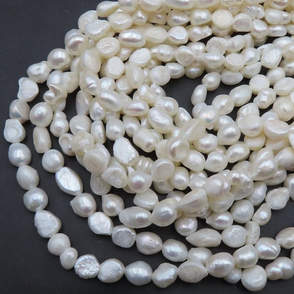 Perły Naturalne Hodowane białe 8-9 nr 387 mm (sznur)