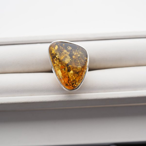 Pierścionek - Bursztyn złoto-miodowy i srebro 925 (rozmiar 17)