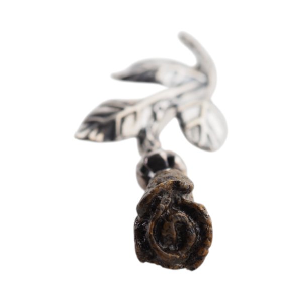 Bursztyn i srebro oksydowane - broszka róża