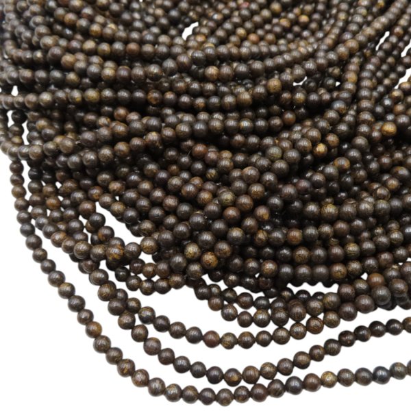 Bronzyt polerowany kulka 4,5 mm (sznur 38 cm)