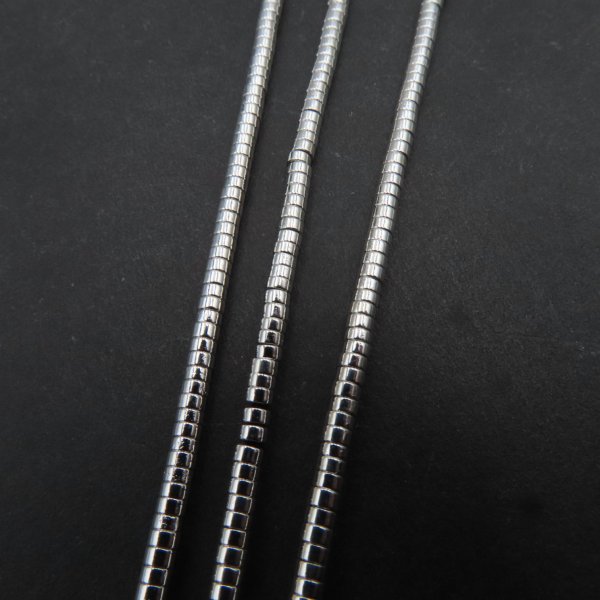 Hematyt walce 2x1 mm srebrny (sznur 40 cm)