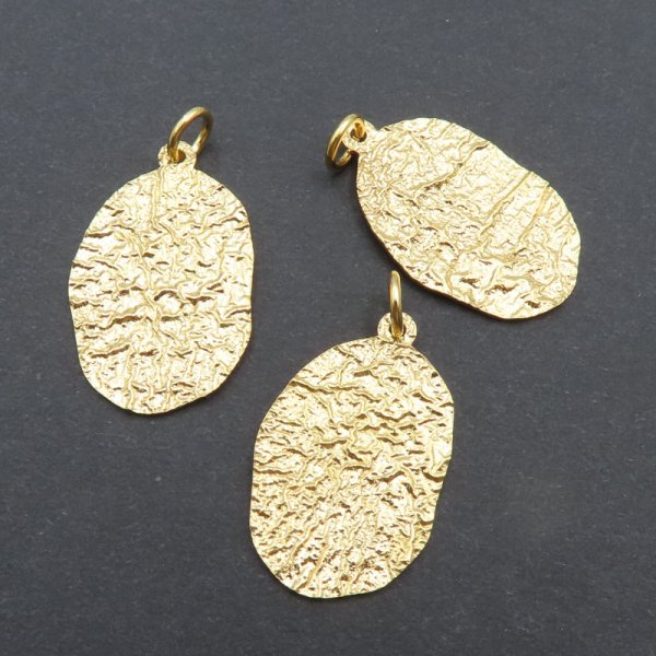 Srebro złocone Ag - zawieszka młotkowana 20x13,8 mm