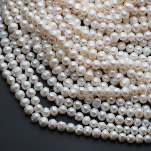 Perły Naturalne Hodowane białe 7 mm nr 395 (sznur)