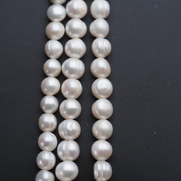Perły Naturalne Hodowane białe 8-9 nr 394 mm (sznur 36,5 cm)