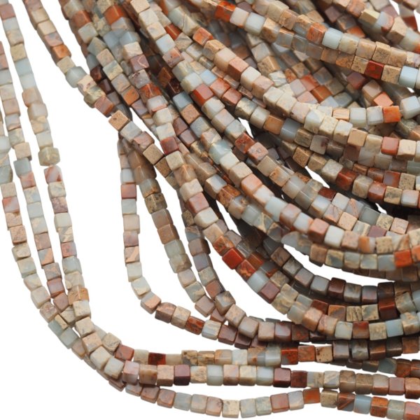 Jaspis cesarski niebieski kostka 3 mm (sznur 37,5 cm)