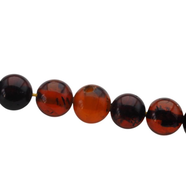 Bursztyn koniakowy polerowany kulka 6,5 mm (sznur 39 cm)