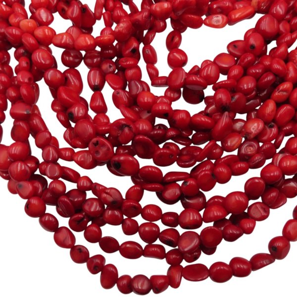Koral czerwony kamyki 8-12 (sznur 39,5 cm)