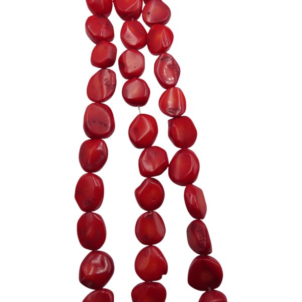 Koral czerwony kamyki płaskie 12-14x6 mm (sznur 40 cm)