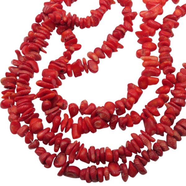 Koral czerwony nieregularny 10-12 (sznur 42 cm)