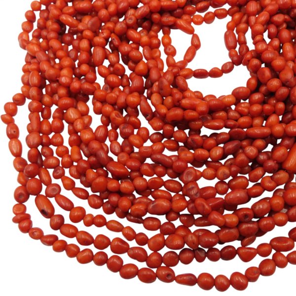 Koral pomarańczowy kamyki 6-10 (sznur 41 cm)