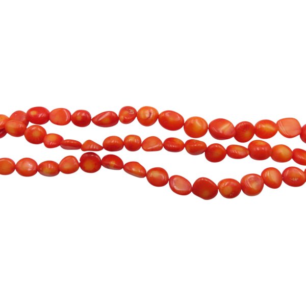 Koral pomarańczowy kamyki płaskie 9-11x5 mm (sznur 35 cm)