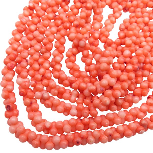 Koral różowy kości 6x10 (sznur 40 cm)