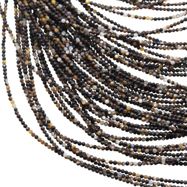Muszla czarna - polerowane kulki 2 mm (sznur 37,5 cm)