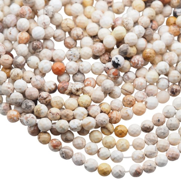 Turkus (howlit) kulka fasetowany 8mm biały - kolor kości słoniowej (sznur)