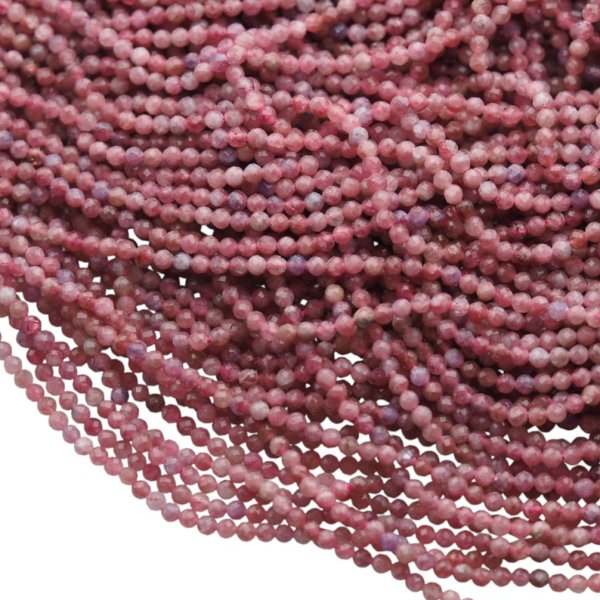 Turmalin Rubelit fasetowany - kulki 3,5 mm (sznur)