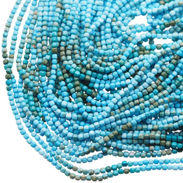 Turkus kostka fasetowana 3 mm (sznur)