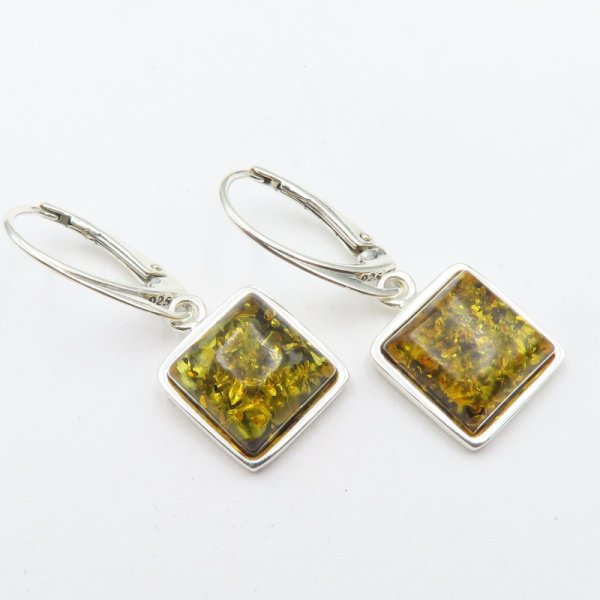 Zielony Bursztyn w srebrze - kolczyki kwadraty