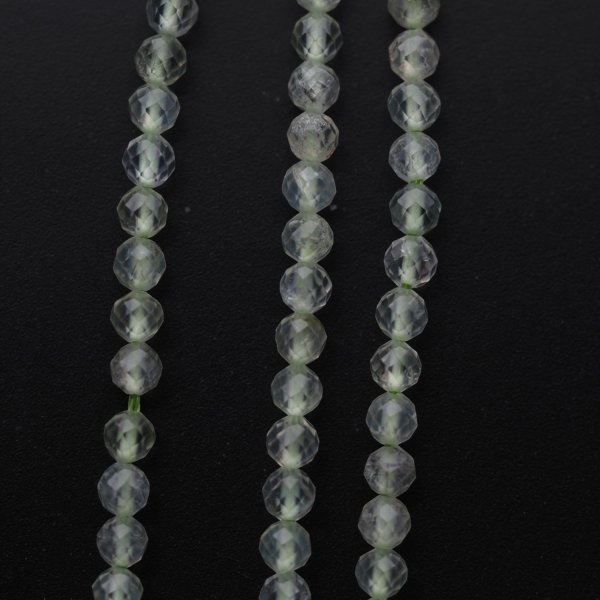 Prehnit fasetowane kulki 3,5 mm (sznur 39 cm)