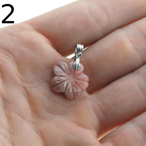 Rodochrozyt rzeźbiony i srebro oksydowane - zawieszka kwiatek 15-17 mm