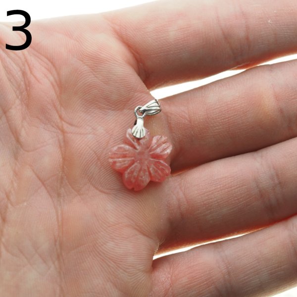 Rodochrozyt rzeźbiony i srebro oksydowane - zawieszka kwiatek 15-17 mm
