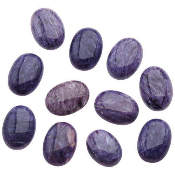Czaroit 18x13 mm owal (sztuka)