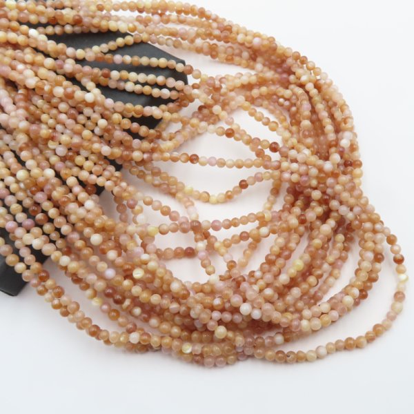 Muszla brązowa - polerowane kulki 3 mm (sznur)