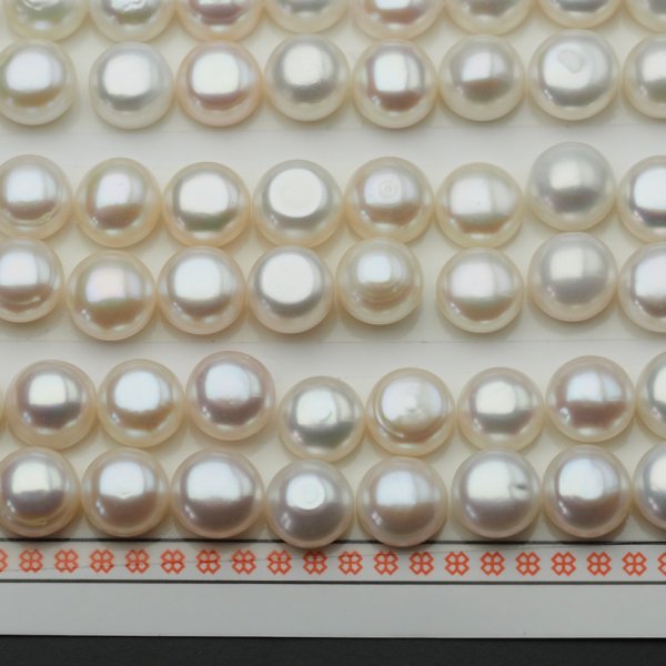 Perła hodowana biała 9,5-10 mm (para) okrągła jakość 3A