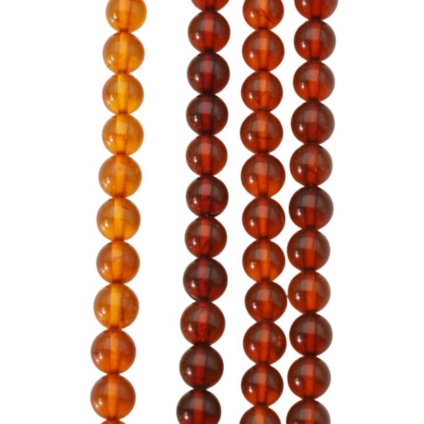 Bursztyn koniakowy kulka 4,7mm (sznur)