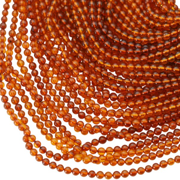Bursztyn koniakowy kulka 4mm (sznur)